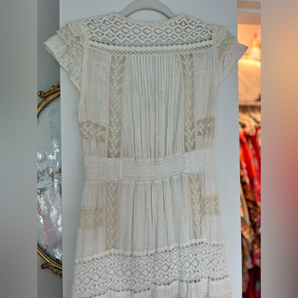 Spell 🤍 Suki Gown White EUC 🤍 XS - Picture 15 of 16